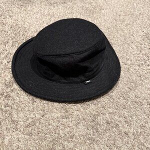 Tilly Black Tec Wool Bucket Hat With Brim and Flaps SZ L